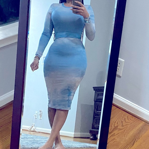 “Cloud 9” 2pc Skirt Set. Size S. Great Stretch & Fit! (Will fit a M) - Picture 3 of 7